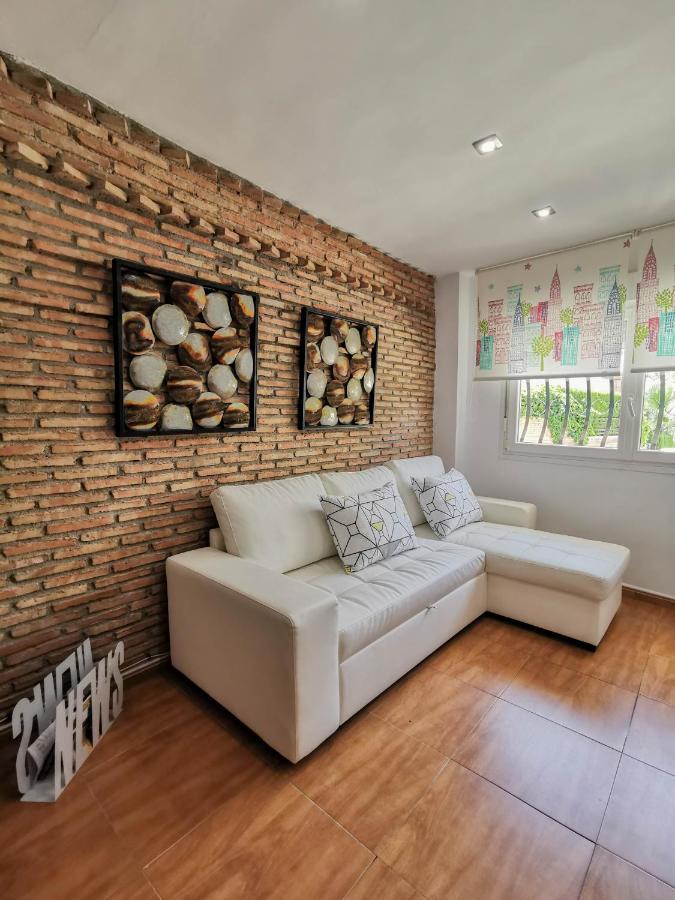 Apartamentos Turisticos Tronca Luxury Granada Dış mekan fotoğraf