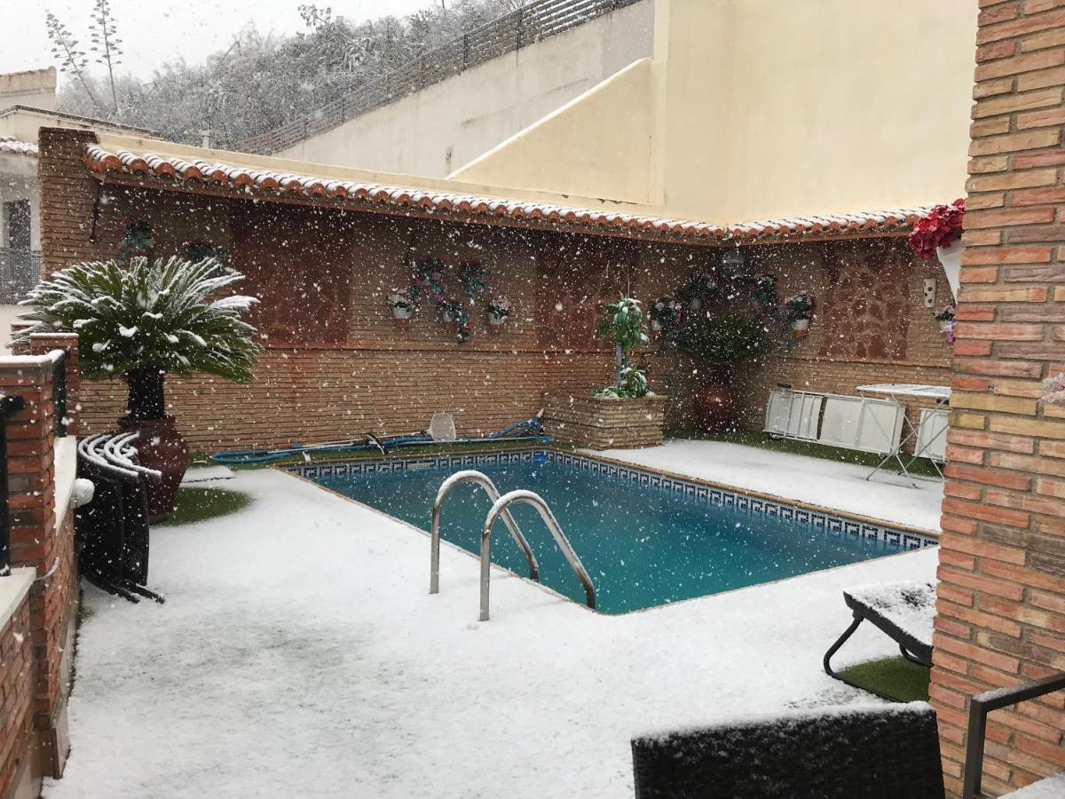 Apartamentos Turisticos Tronca Luxury Granada Dış mekan fotoğraf
