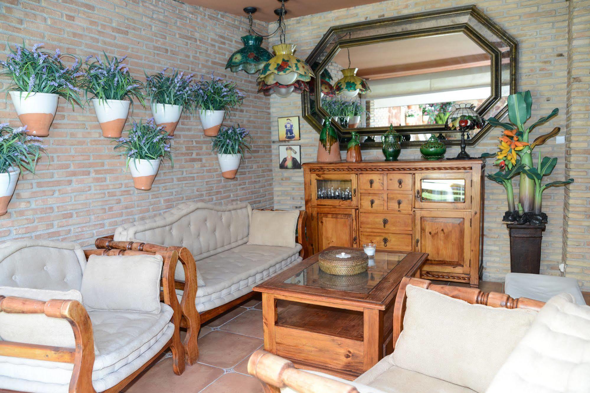 Apartamentos Turisticos Tronca Luxury Granada Dış mekan fotoğraf