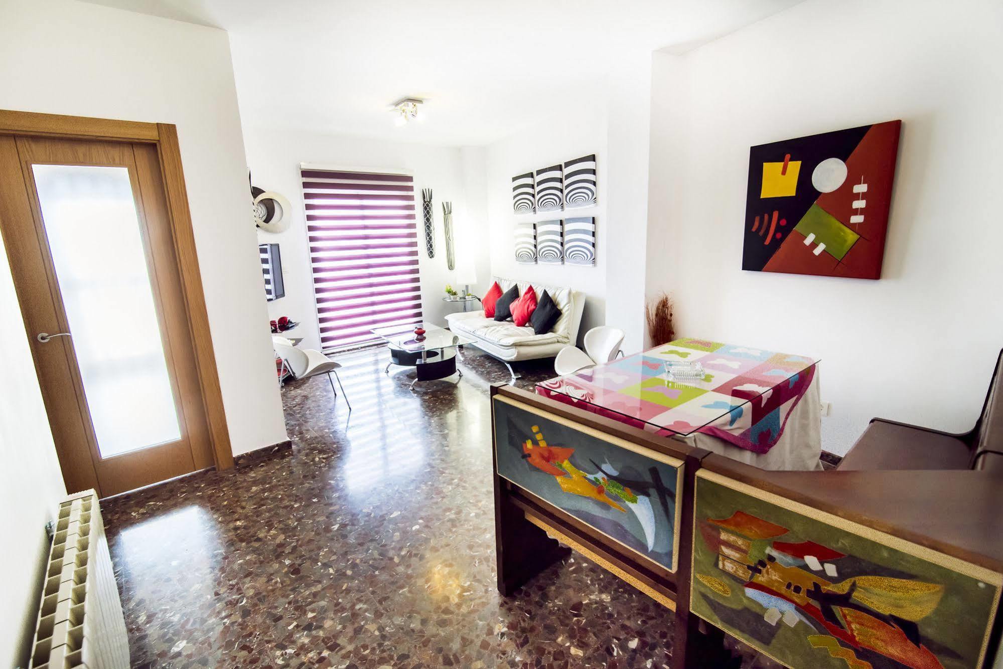 Apartamentos Turisticos Tronca Luxury Granada Dış mekan fotoğraf