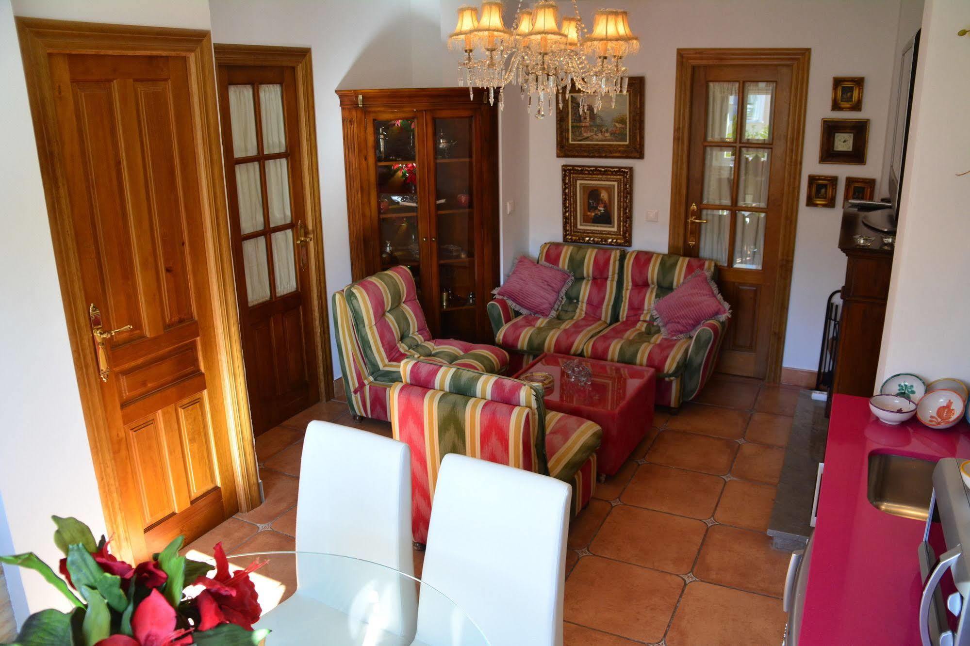 Apartamentos Turisticos Tronca Luxury Granada Dış mekan fotoğraf