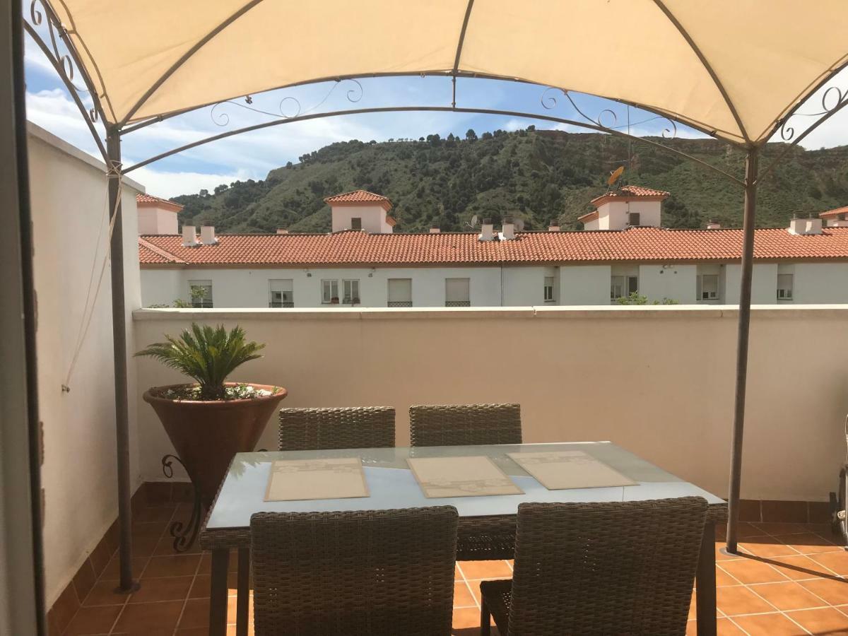 Apartamentos Turisticos Tronca Luxury Granada Dış mekan fotoğraf